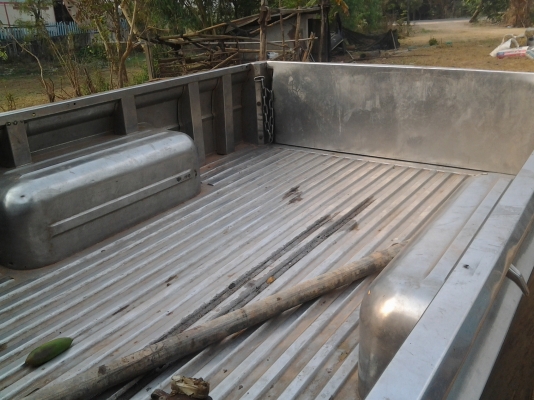 NISSAN BIG M TD25 กะบะเลส ภายในสวย เครื่องดี แชสชีงาม