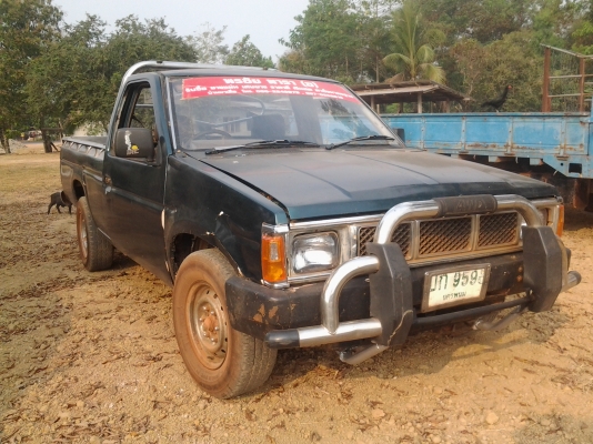 NISSAN BIG M TD25 กะบะเลส ภายในสวย เครื่องดี แชสชีงาม