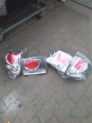 ขายชุดไฟท้าย ฟอจูนเนอร์ 3000 บาท สวยมาก