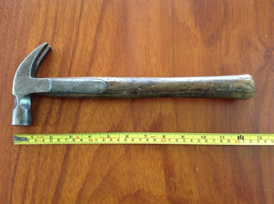 ขายค้อน Antique Hand Forged Late Victorian อายุร่วม 100 ปีเศษ ขายค้อน Antique Hand Forged Late Victorian อายุร่วม 100 ปีเศษ