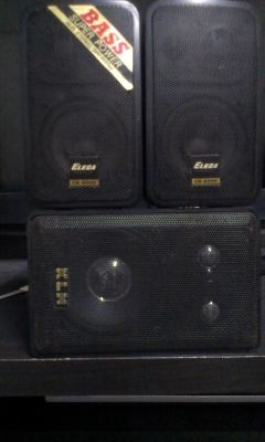 ขายลำโพงคอม สวยๆ เสียงดีๆ ขายลำโพงคอม สวยๆ เสียงดีๆ