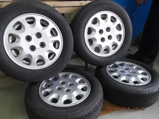 ขายแม็ก โตโยต้า สามห่วง พร้อมยาง สภาพดี