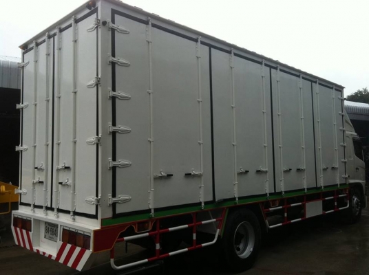 HINO MEGA FG 6 ล้อ ตู้บรรทุก 10 บาน