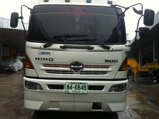 HINO MEGA FG 6 ล้อ ตู้บรรทุก 10 บาน