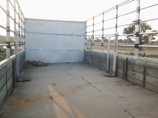 HINO FC2W 120 ห้างแท้ กะบะยาว 5.5 เมตร พร้อมคอกเหล็กแปปอย่างงาม ทะเบียน ม79