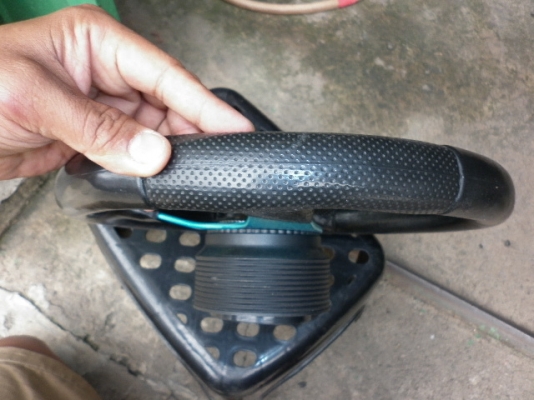 พวงมาลัยแต่ง