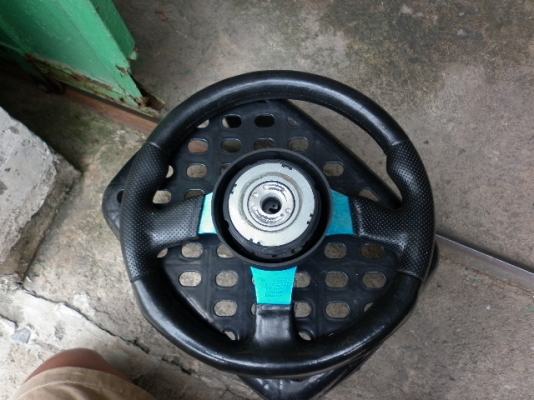 พวงมาลัยแต่ง