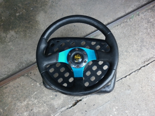 พวงมาลัยแต่ง