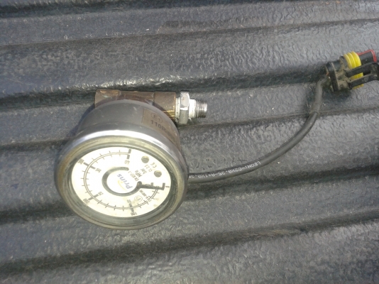 ถอดออกจาก Chevrolet Optra ถอดเพราะขี้เกียจต่อแถวเติมครับ