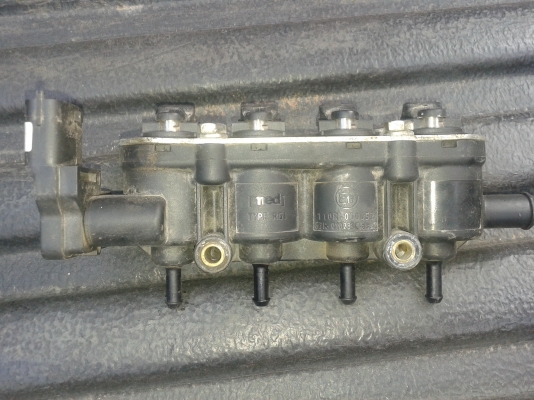 ถอดออกจาก Chevrolet Optra ถอดเพราะขี้เกียจต่อแถวเติมครับ