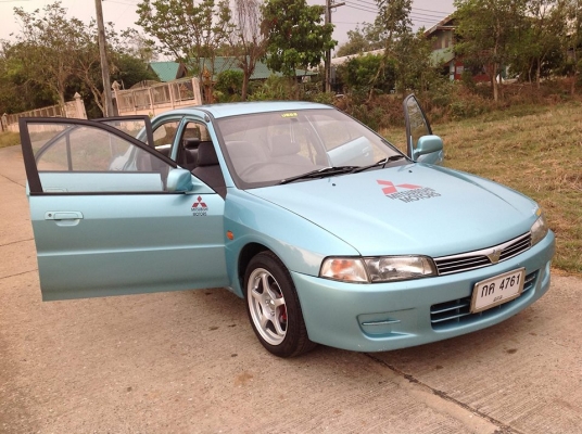 ขาย Lancer ท้ายเบนซ์ เกียร์ธรรมดา เครื่องนิ่ม ไม่มีเยิ้ม