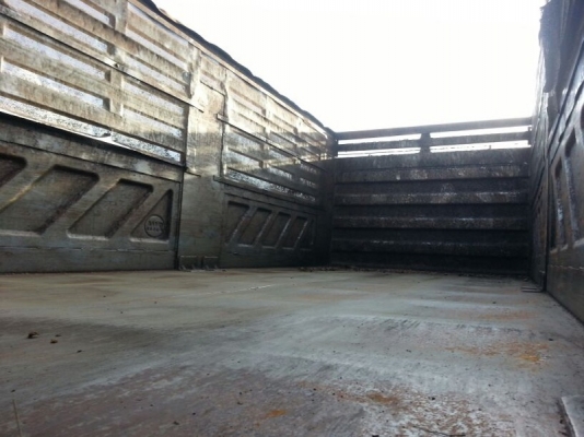 รถอีซูซุ 10 ล้อดั้ม FXZ 270 แรงม้า. ปี 51   ( ขายแม่ , ลูก )  สนใจติดต่อ 081 - 6079515