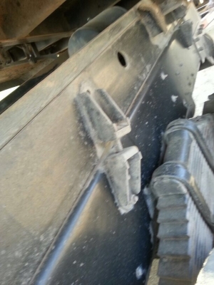 รถอีซูซุ 10 ล้อดั้ม FXZ 270 แรงม้า. ปี 51   ( ขายแม่ , ลูก )  สนใจติดต่อ 081 - 6079515