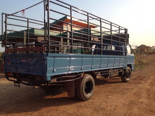 ISUZU NPRเครื่อง4BE1ยาว5เมตร ISUZU NPRเครื่อง4BE1ยาว5เมตร