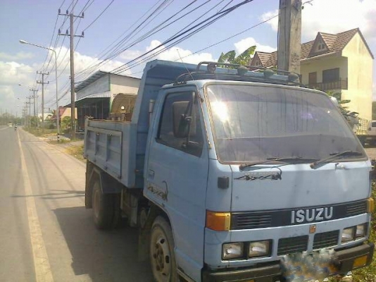 รถอีซูซุ 6 ล้อดั้ม 88 แรงม้า. ปี 34 สนใจติดต่อ 081 - 6079515 รถอีซูซุ 6 ล้อดั้ม 88 แรงม้า. ปี 34 สนใจติดต่อ 081 - 6079515