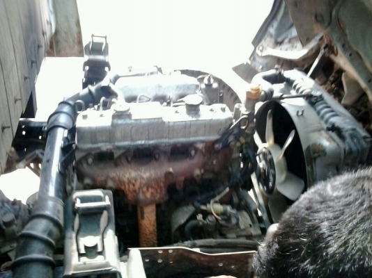 รถอีซูซุ 4 ล้อ รั้ว NKR 88 แรงม้า. ปี 39 สนใจติดต่อ 081 - 6079515 รถอีซูซุ 4 ล้อ รั้ว NKR 88 แรงม้า. ปี 39 สนใจติดต่อ 081 - 6079515