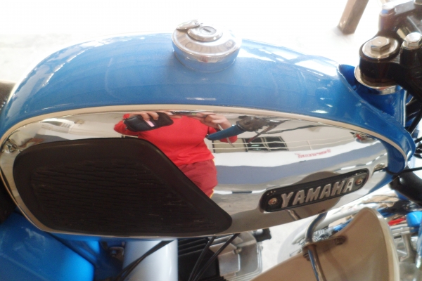 ขายyamaha yl2 ทะเบียนเเท้ + ชุดโอน (บัตรประชาชนหมดอายุ) ราคา 20000 บาท โทร 085-6589674