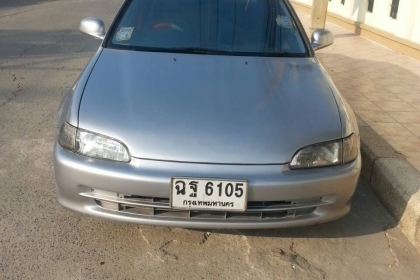 ลดสุดๆHonda civicเตารีดปี94เครื่องหัวฉีดเกียออโต้59900สนใจ0853647170