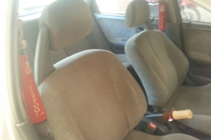 ลดสุดๆHonda civicเตารีดปี94เครื่องหัวฉีดเกียออโต้59900สนใจ0853647170