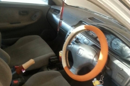 ลดสุดๆHonda civicเตารีดปี94เครื่องหัวฉีดเกียออโต้59900สนใจ0853647170