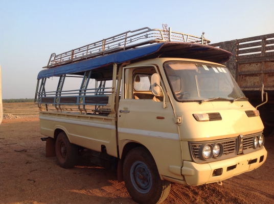 ISUZU. หัวแปร4ล้อโดยสารเครื่อง74แรงทะเบียน. ม79 ISUZU. หัวแปร4ล้อโดยสารเครื่อง74แรงทะเบียน. ม79