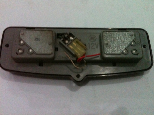 ไฟเก๋งโตโยต้า ไฟเก๋งโตโยต้า