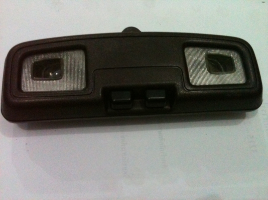 ไฟเก๋งโตโยต้า ไฟเก๋งโตโยต้า