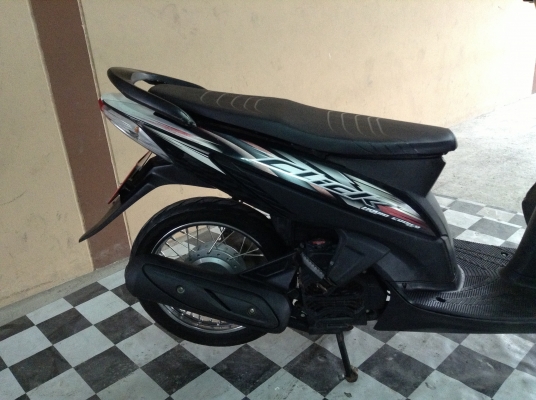 ขาย!!!ฮอนด้าคลิ๊ก ปี51 รถเครื่องดีคับ มีเล่มทะเบียนครบ ภาษีไม่หมด