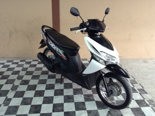 ขาย!!!ฮอนด้าคลิ๊ก ปี51 รถเครื่องดีคับ มีเล่มทะเบียนครบ ภาษีไม่หมด