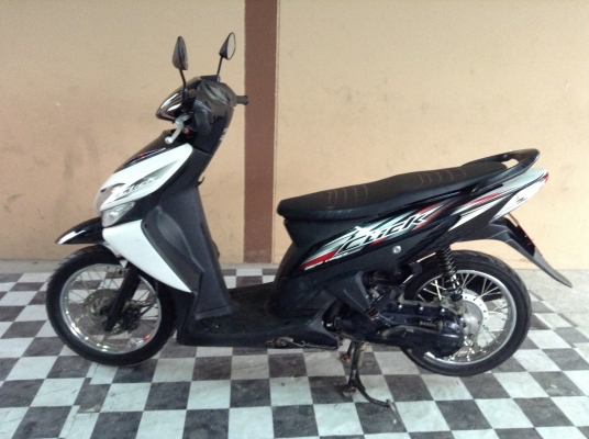 ขาย!!!ฮอนด้าคลิ๊ก ปี51 รถเครื่องดีคับ มีเล่มทะเบียนครบ ภาษีไม่หมด