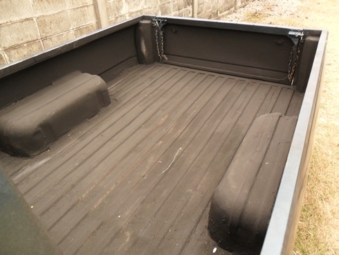 ขาย รถกระบะน้อย มาสด้าFAMILIA1300ช่วงยาว  เครื่องดีแน่น สตาร์ททีเดียวติด 29,000เท่านั้นT.092-9351644