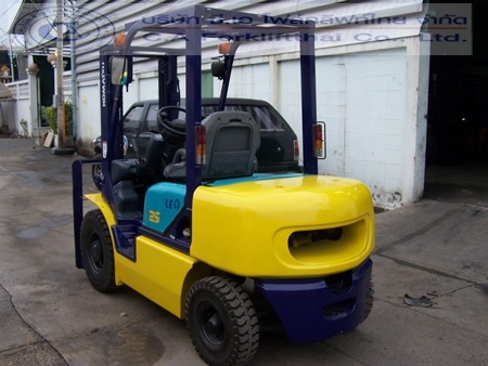 ขาย รถโฟล์คลิฟท์ KOMATSU รุ่น FD25-12