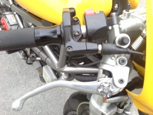 DUCATI M900ie ปี03 สรรพสามิตรแท้ ของเเต่งเยอะ กุญแจ3ดอก