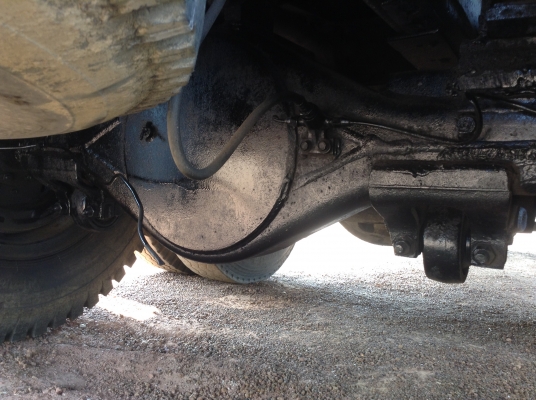 ขาย 10 ล้อเพลาเดียว เครื่อง 6BF1 185 แรงม้า เกียร์ร็อคเสื้อลาย พวงมาลัยพาวเวอร์ ยางเต็ม ทะเบียนเต็มพร้อมโอน