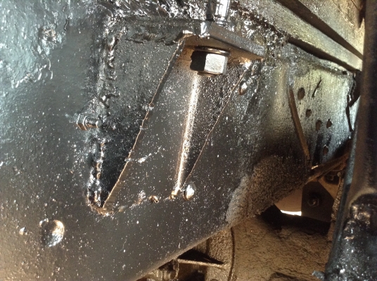 ขาย 10 ล้อเพลาเดียว เครื่อง 6BF1 185 แรงม้า เกียร์ร็อคเสื้อลาย พวงมาลัยพาวเวอร์ ยางเต็ม ทะเบียนเต็มพร้อมโอน