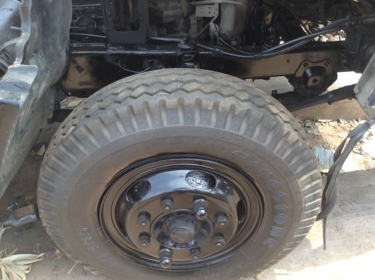 ขาย 10 ล้อเพลาเดียว เครื่อง 6BF1 185 แรงม้า เกียร์ร็อคเสื้อลาย พวงมาลัยพาวเวอร์ ยางเต็ม ทะเบียนเต็มพร้อมโอน