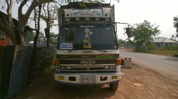 ขาย 10 ล้อเพลาเดียว เครื่อง 6BF1 185 แรงม้า เกียร์ร็อคเสื้อลาย พวงมาลัยพาวเวอร์ ยางเต็ม ทะเบียนเต็มพร้อมโอน