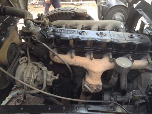 ขาย 10 ล้อเพลาเดียว เครื่อง 6BF1 185 แรงม้า เกียร์ร็อคเสื้อลาย พวงมาลัยพาวเวอร์ ยางเต็ม ทะเบียนเต็มพร้อมโอน