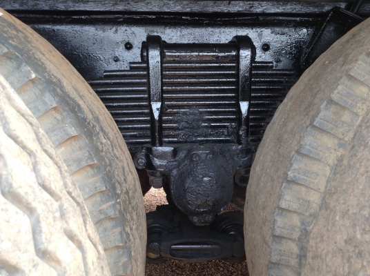 ขาย 10 ล้อเพลาเดียว เครื่อง 6BF1 185 แรงม้า เกียร์ร็อคเสื้อลาย พวงมาลัยพาวเวอร์ ยางเต็ม ทะเบียนเต็มพร้อมโอน