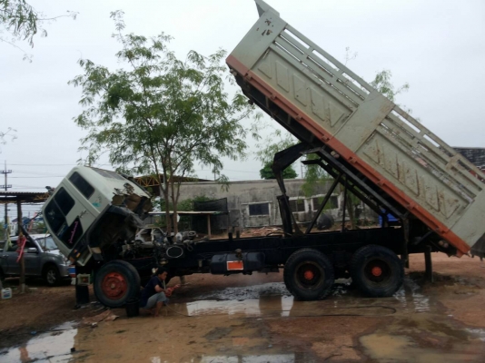 ขายรถบรรทุกสิบล้อดัมพ์ HINO 3H เครื่องเดิม HO7D-195 แรง ปี 39 เกียร์เดิม