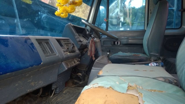 ขายรถหกล้อ Isuzu rocky เครื่อง 195 แรง รถห้าง กระบะไม่ดัมพ์ยาว 5.50 เมตร