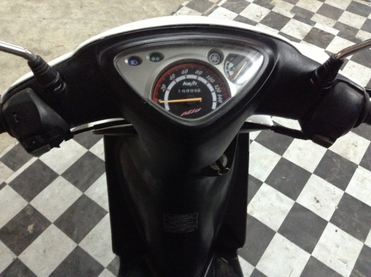 ขาย!!!ยามาฮ่ามีโอ สภาพสวย ปี49 รถเครื่องดีคับ มีเล่มทะเบียนครบ ภาษีไม่หมด