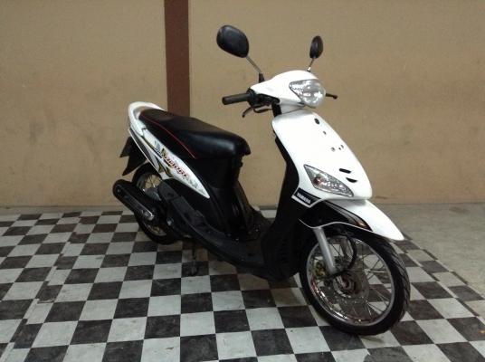 ขาย!!!ยามาฮ่ามีโอ สภาพสวย ปี49 รถเครื่องดีคับ มีเล่มทะเบียนครบ ภาษีไม่หมด