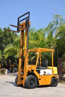 ขายFORKLIFT TCM2.5ตันครึ่งสภาพสวยเดิมจากญี่ปุ่นยังไม่เคยใช้านในไทย 139,000เท่านั้น!!!