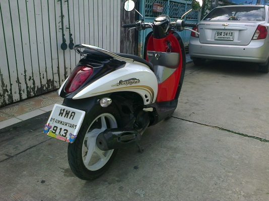 ขายscoopy i ปี2011 มือแรกรถพร้อมใช้ครับราคาถูก