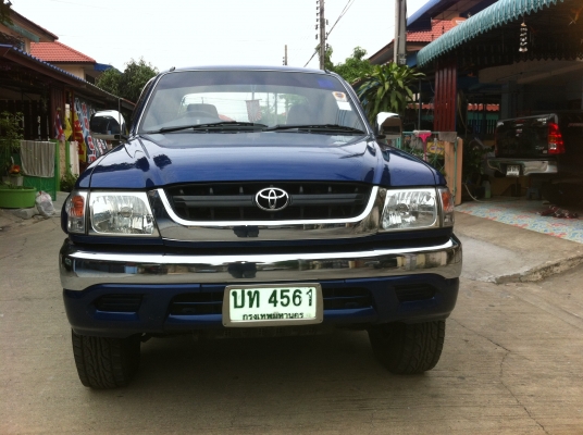 ขายรถกระบะโฟร์วิน ขายรถกระบะโฟร์วิน