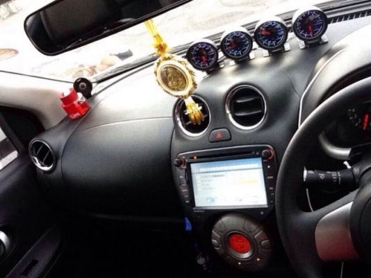 ธารนนทบุรี//ขาย nissan march สภาพป้ายแดง ของแต่งเต็ม ราคา380,000บาท ธารนนทบุรี//ขาย nissan march สภาพป้ายแดง ของแต่งเต็ม ราคา380,000บาท