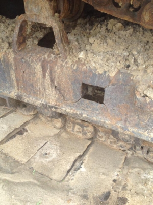 คันแรก   ขายเหมา รถแบ็คโฮ CAT 320 C 2 คัน ตามสภาพราคาต่อรองได้ เอกสารอินวอยร์ทั้งสอง