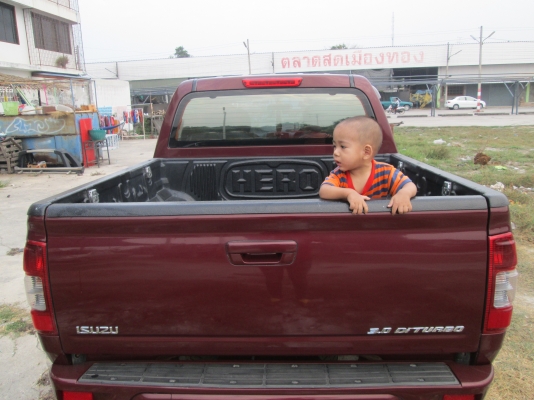 ดีแม็กซ์ 4 ประตู ปี 2003