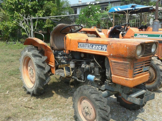 ขายรถไถ KUBOTA L2201 สภาพดีรถไร่สวยๆ ราคาถูกๆ 35,000 ขายรถไถ KUBOTA L2201 สภาพดีรถไร่สวยๆ ราคาถูกๆ 35,000
